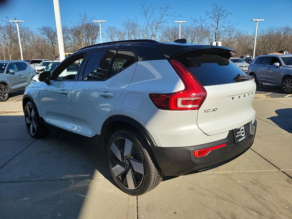 used 2024 Volvo XC40 Recharge Pure Electric car, priced at $41,389