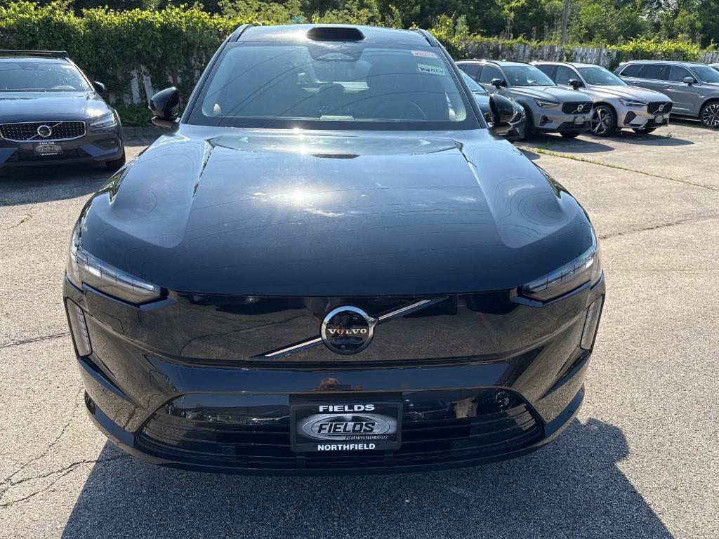 new 2025 Volvo EX90 car, priced at $82,590