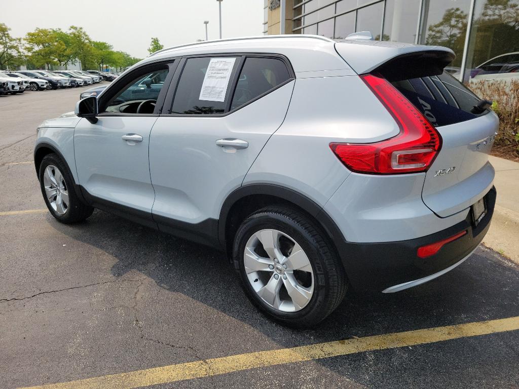 used 2020 Volvo XC40 car, priced at $23,989