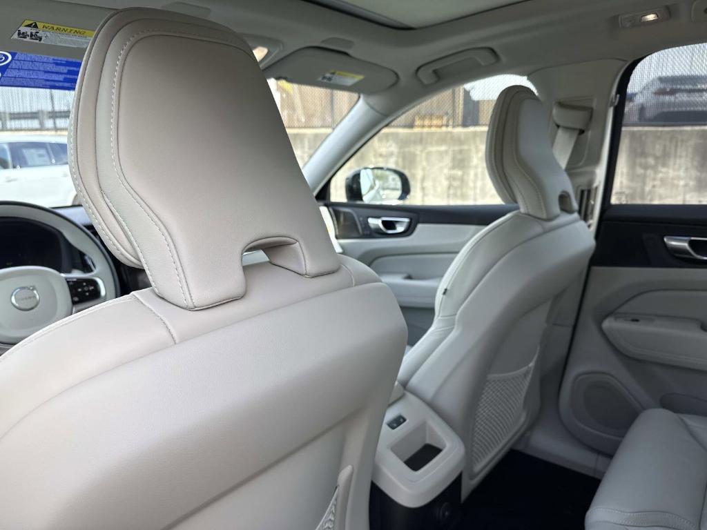 new 2026 Volvo XC60 Plug-In Hybrid car, priced at $75,235