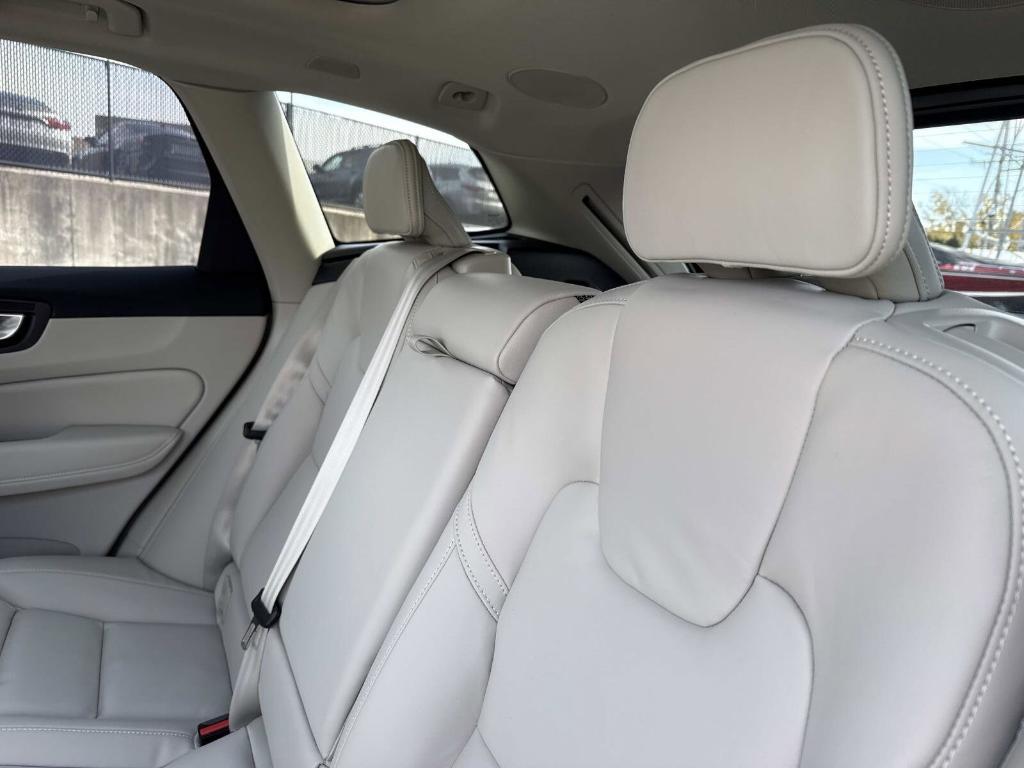 new 2026 Volvo XC60 Plug-In Hybrid car, priced at $75,235