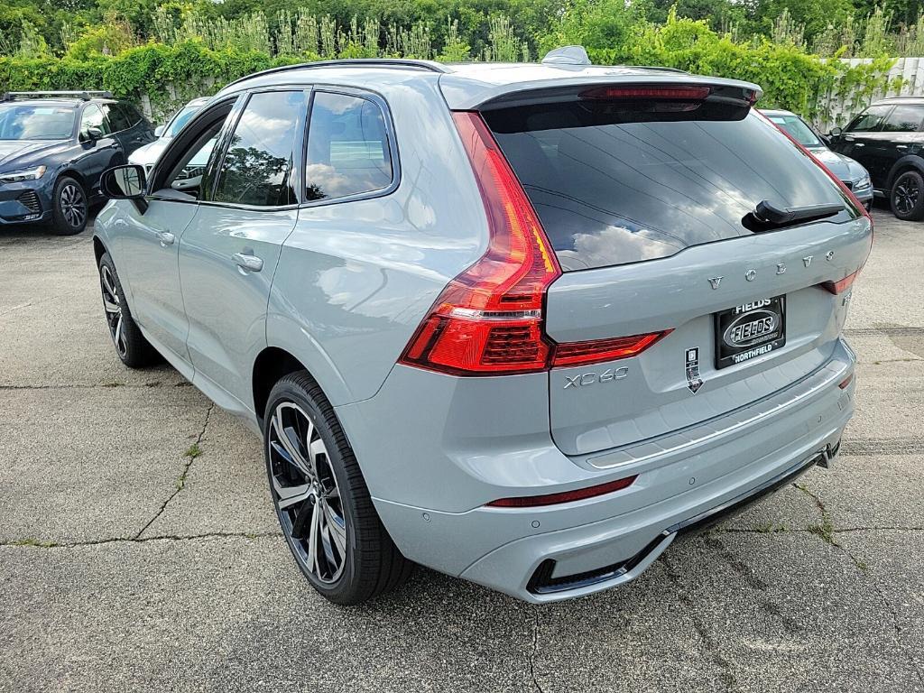 new 2025 Volvo XC60 car, priced at $66,025