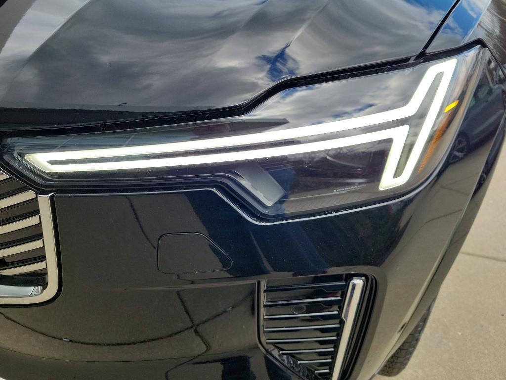 new 2025 Volvo XC90 car, priced at $66,445