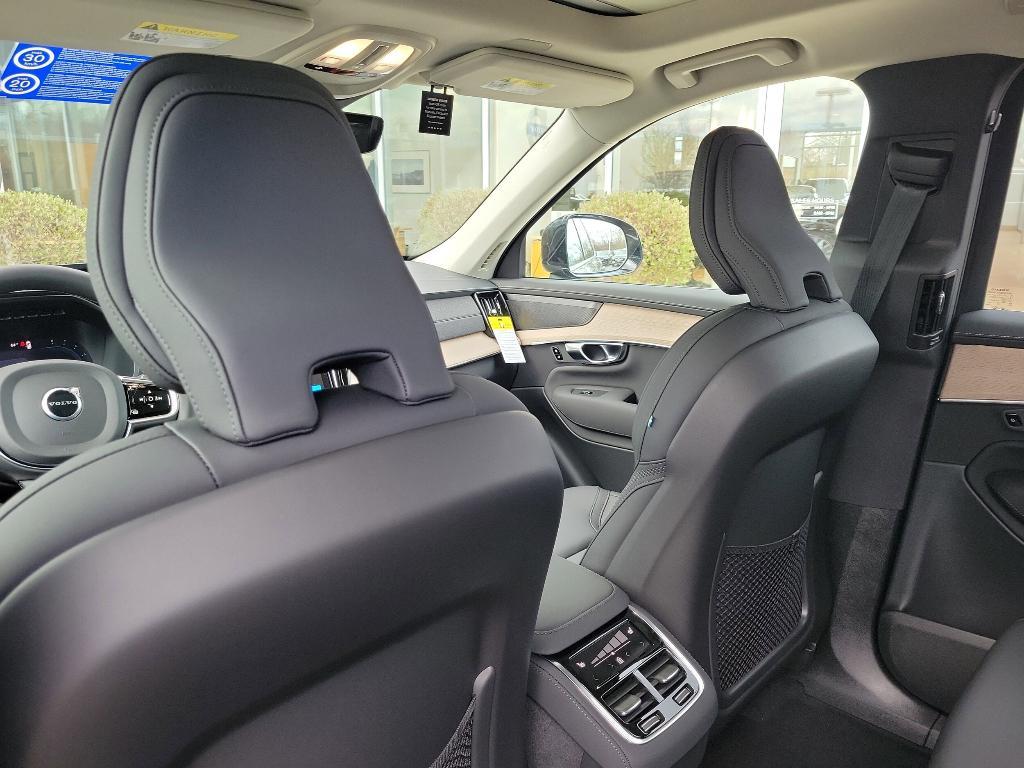 new 2025 Volvo XC90 car, priced at $66,445