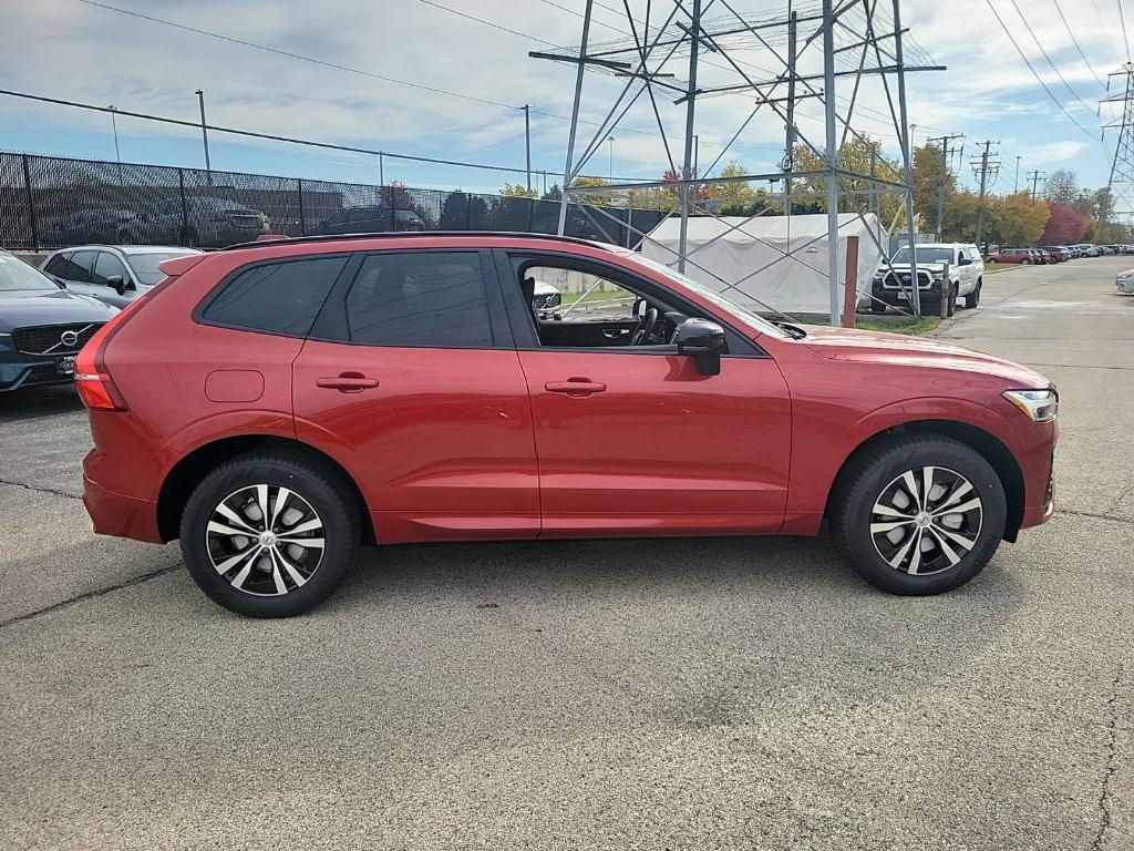 new 2025 Volvo XC60 car, priced at $49,525