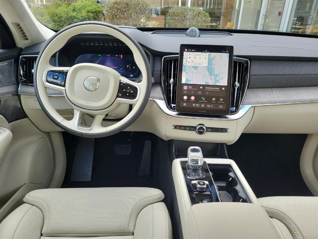 new 2025 Volvo XC90 car, priced at $81,595