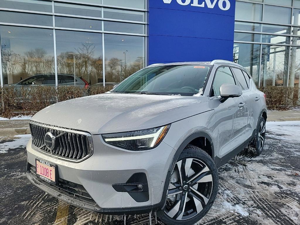 new 2025 Volvo XC40 car, priced at $50,375