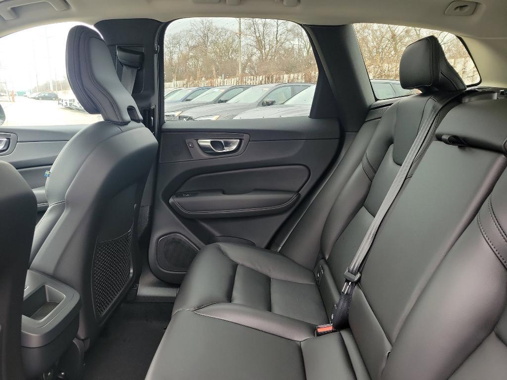new 2025 Volvo XC60 car, priced at $50,705