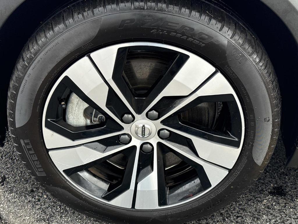 used 2024 Volvo V60 Cross Country car, priced at $41,991