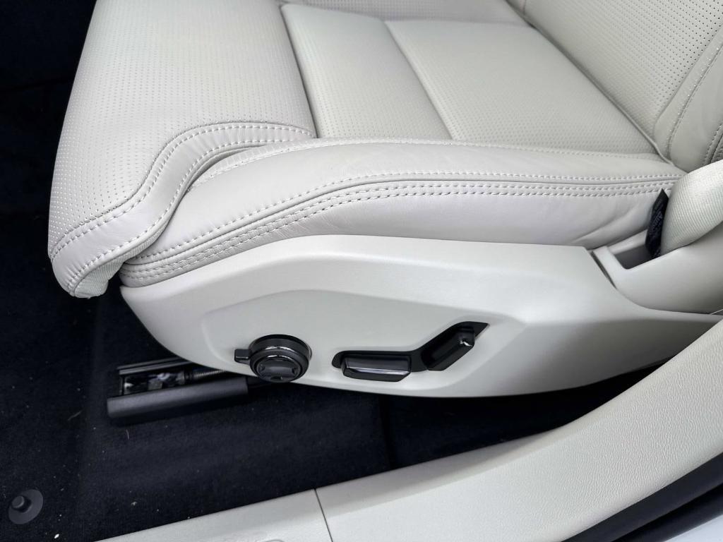 new 2026 Volvo XC60 car, priced at $63,365