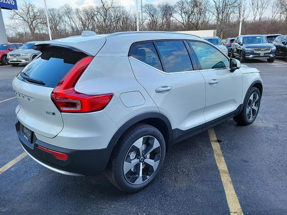 new 2024 Volvo XC40 car, priced at $48,380