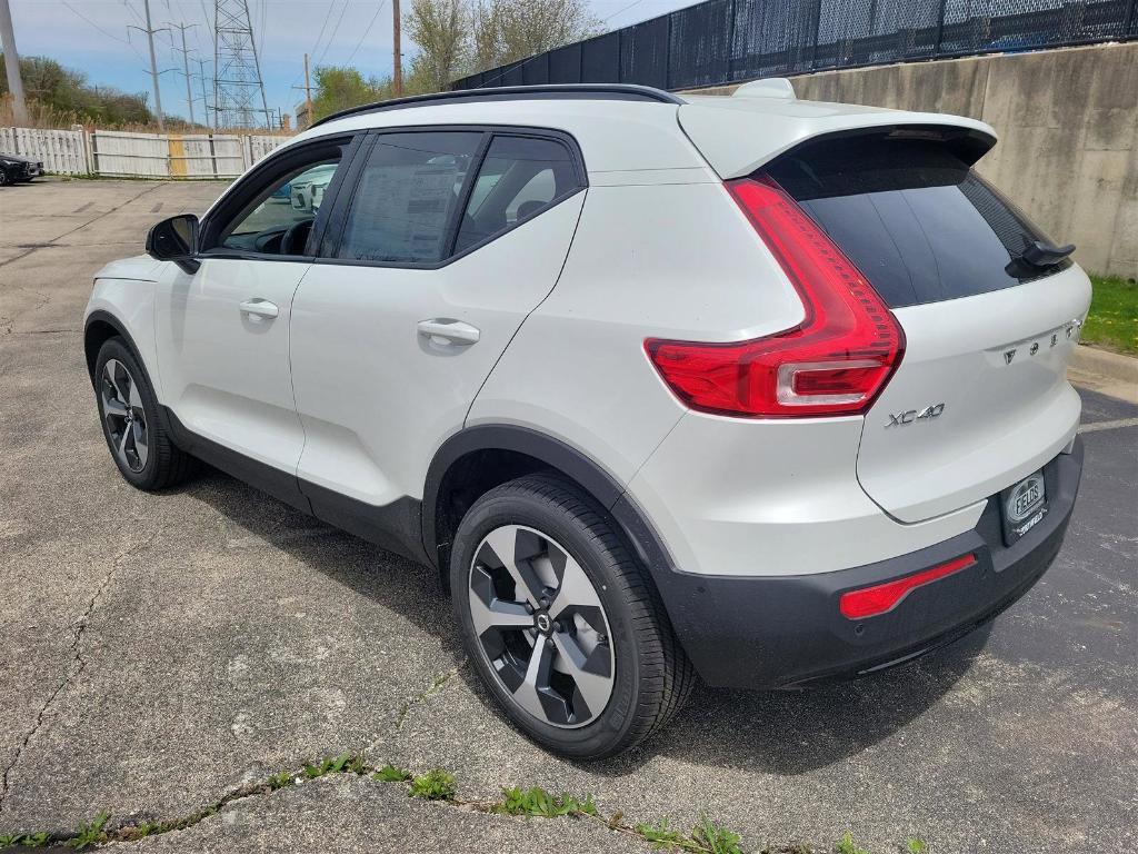 new 2025 Volvo XC40 car, priced at $48,335