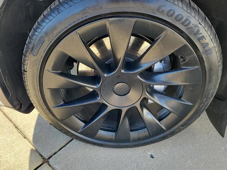 used 2021 Tesla Model Y car, priced at $25,989