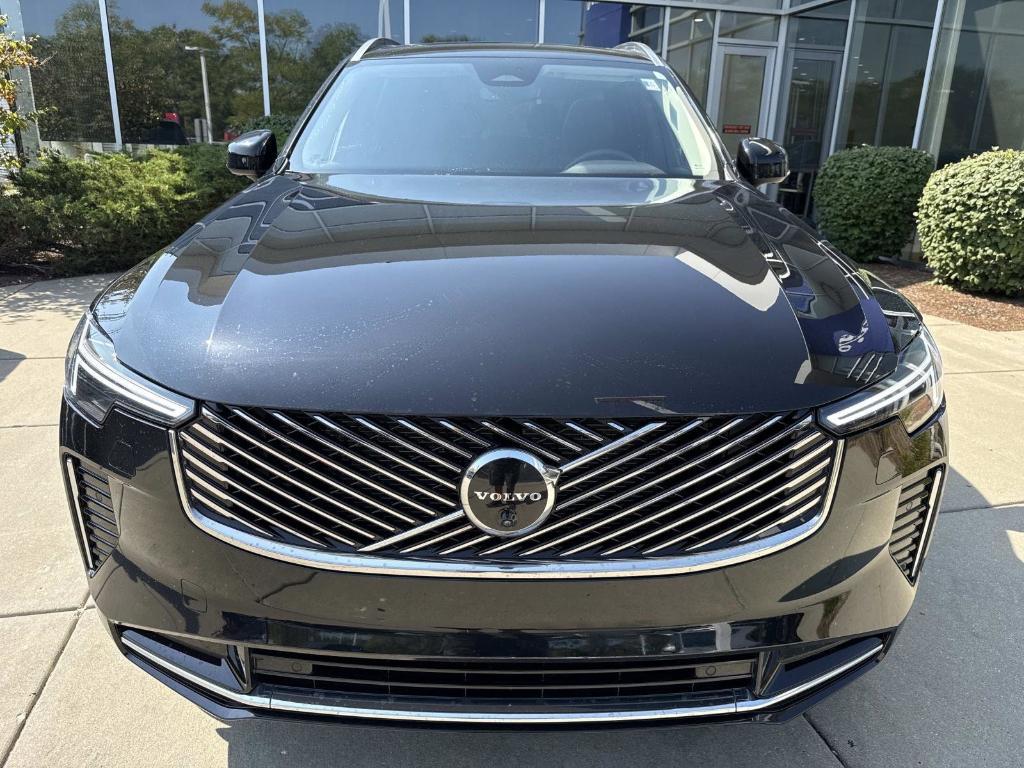 used 2025 Volvo XC90 car, priced at $52,220