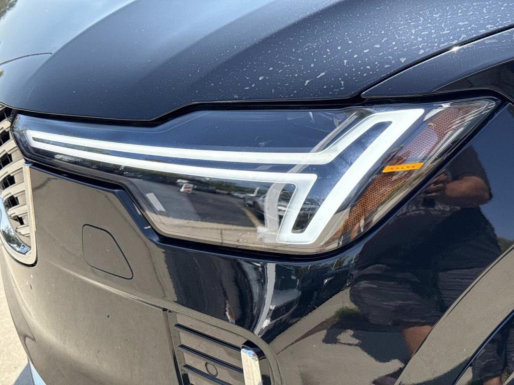 used 2025 Volvo XC90 car, priced at $52,220