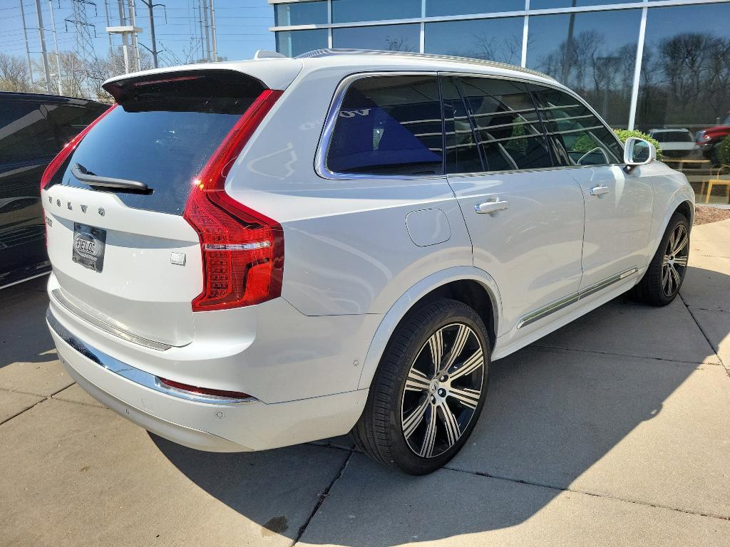 used 2022 Volvo XC90 Recharge Plug-In Hybrid car, priced at $52,989