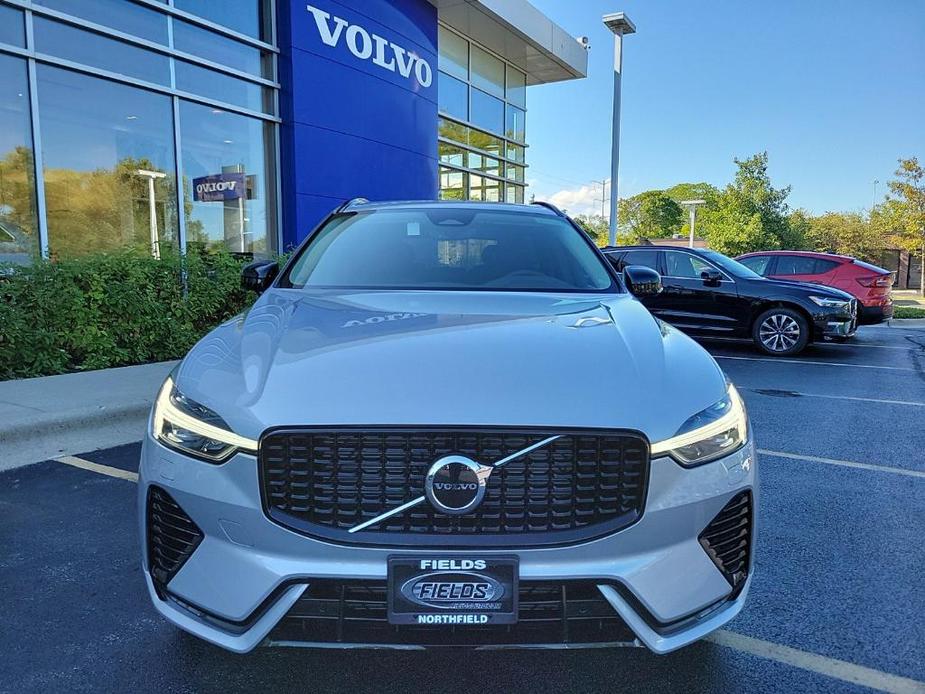 new 2024 Volvo XC60 car, priced at $49,940