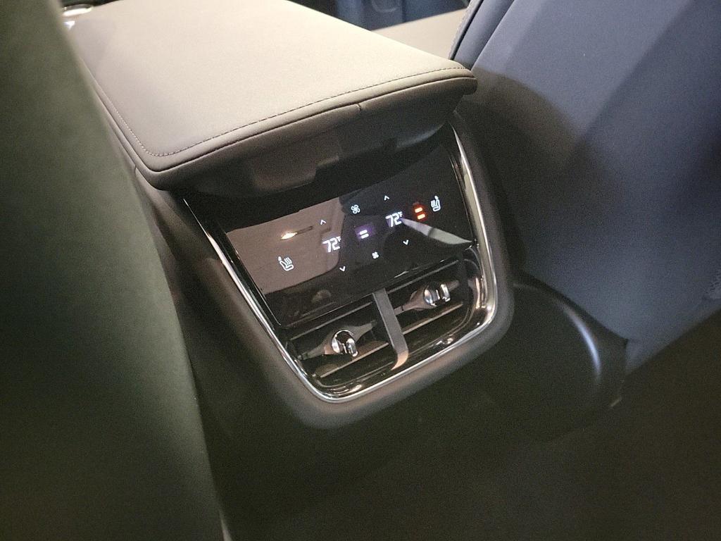 new 2025 Volvo EX90 car, priced at $93,840