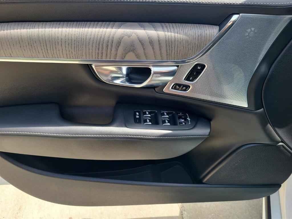 used 2022 Volvo S90 car, priced at $40,989