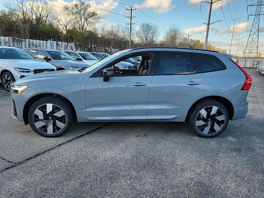 new 2025 Volvo XC60 Plug-In Hybrid car, priced at $66,235