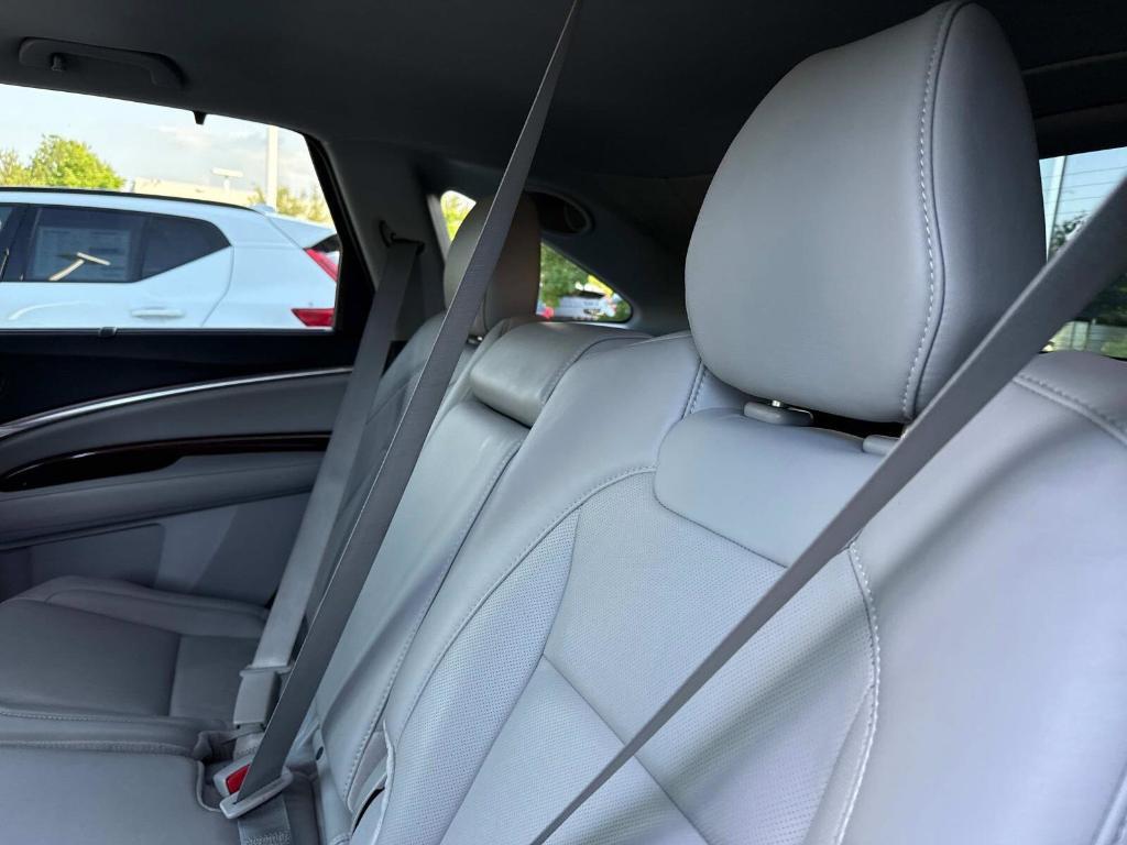 used 2016 Acura MDX car, priced at $18,991