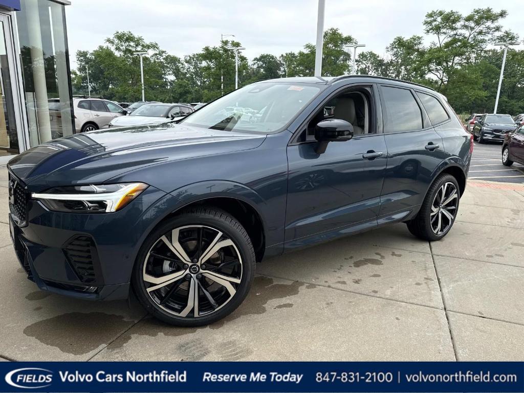 new 2025 Volvo XC60 car