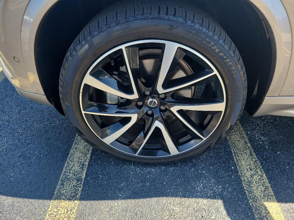 used 2023 Volvo XC90 car, priced at $50,989