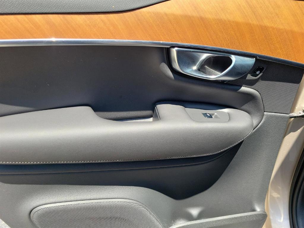 used 2023 Volvo XC90 car, priced at $45,911