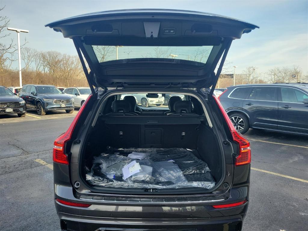 new 2025 Volvo XC60 Plug-In Hybrid car, priced at $62,100
