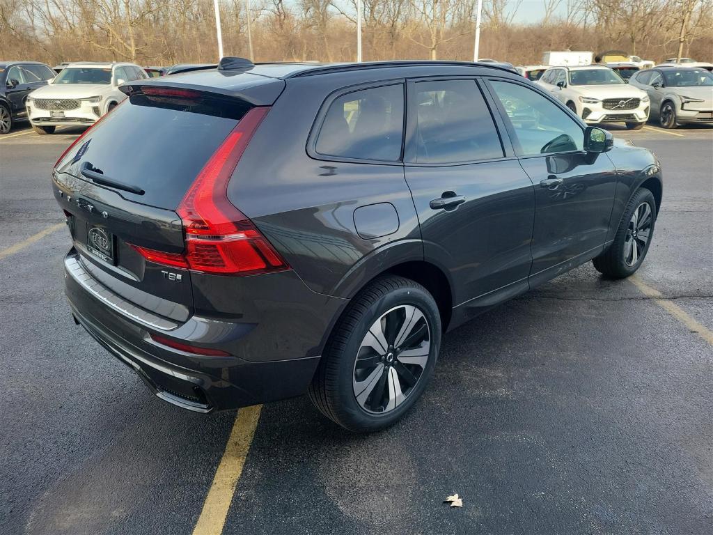 new 2025 Volvo XC60 Plug-In Hybrid car, priced at $62,100