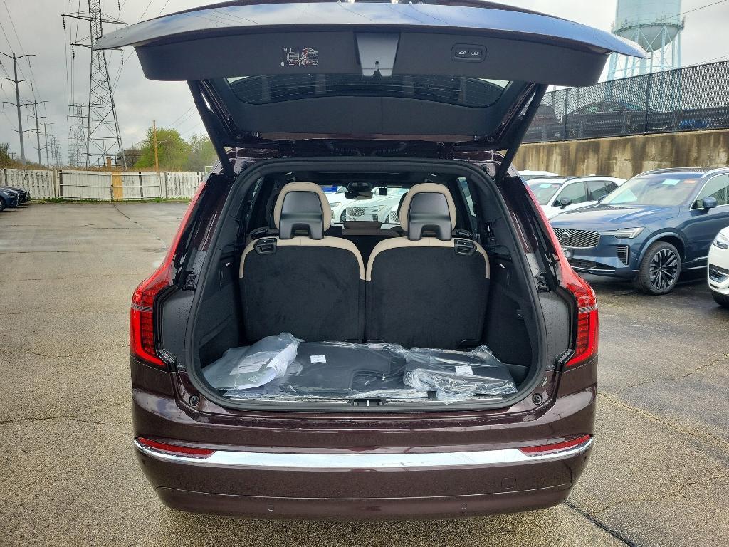 new 2025 Volvo XC90 car, priced at $60,545