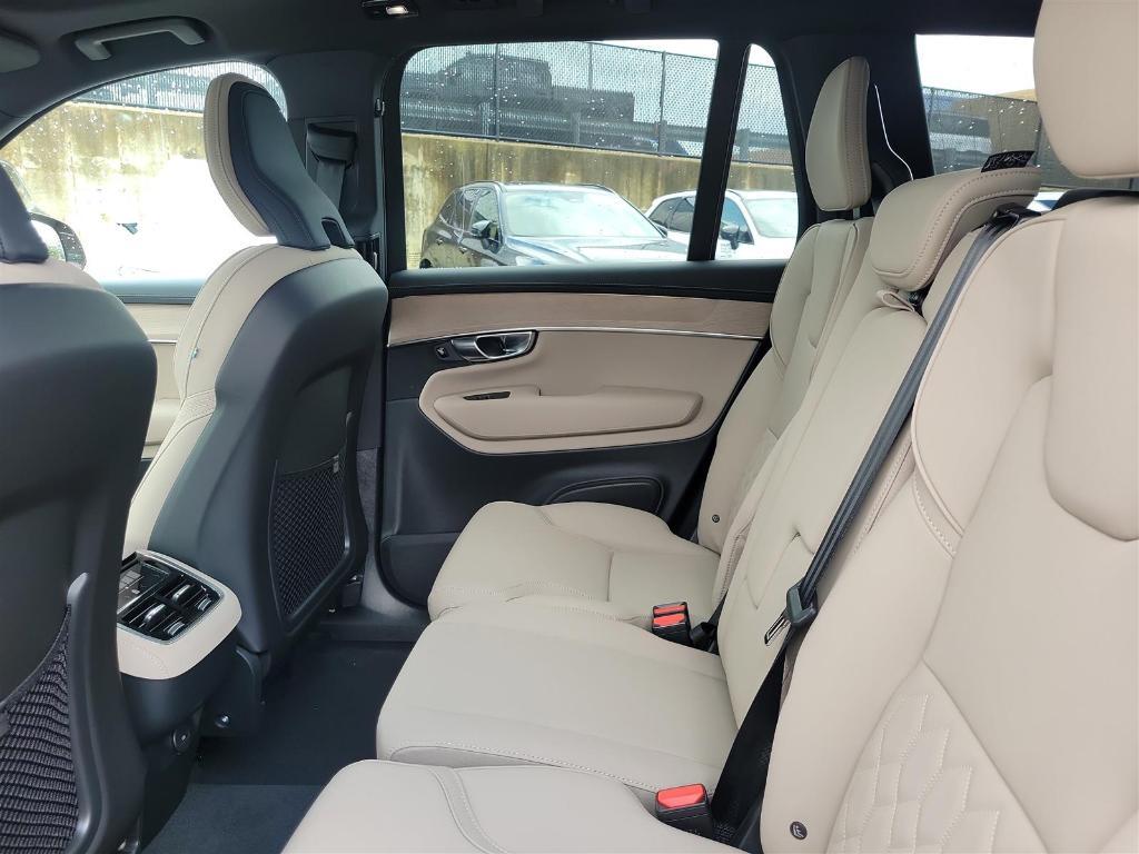 new 2025 Volvo XC90 car, priced at $60,545