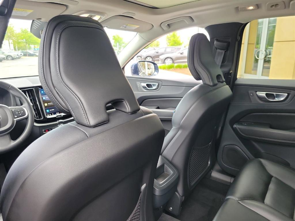 used 2023 Volvo XC60 car, priced at $39,989