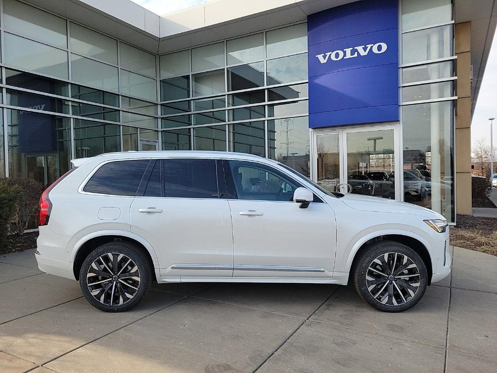 new 2025 Volvo XC90 car, priced at $69,155