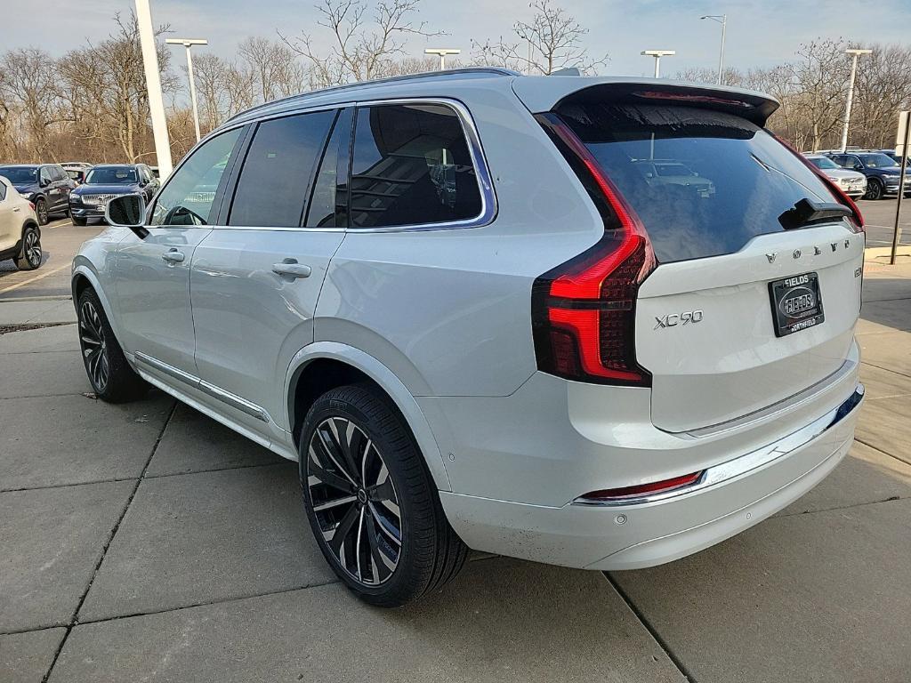 new 2025 Volvo XC90 car, priced at $69,155