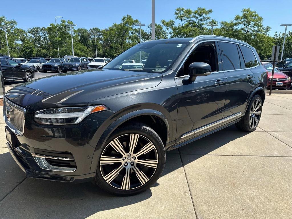 used 2022 Volvo XC90 car, priced at $43,989