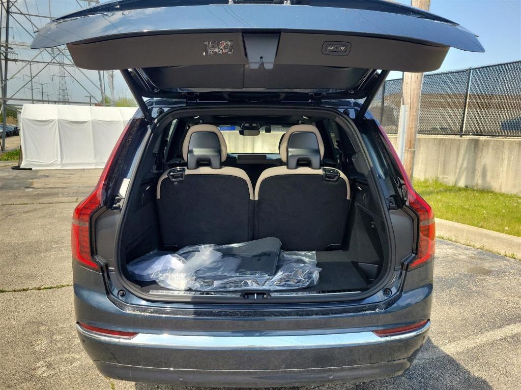 new 2025 Volvo XC90 car, priced at $60,545