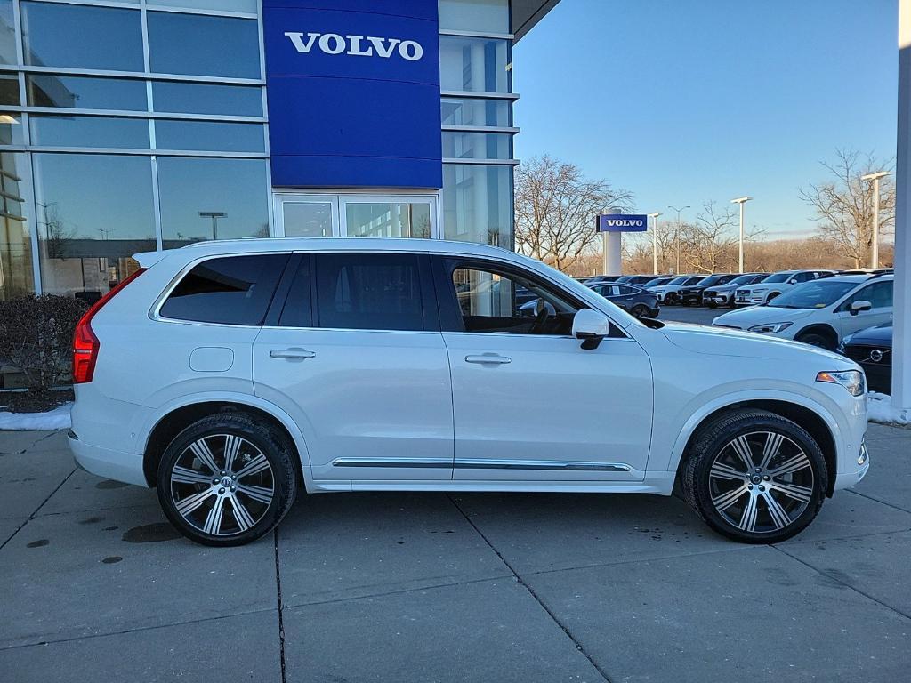 used 2022 Volvo XC90 Recharge Plug-In Hybrid car, priced at $49,589