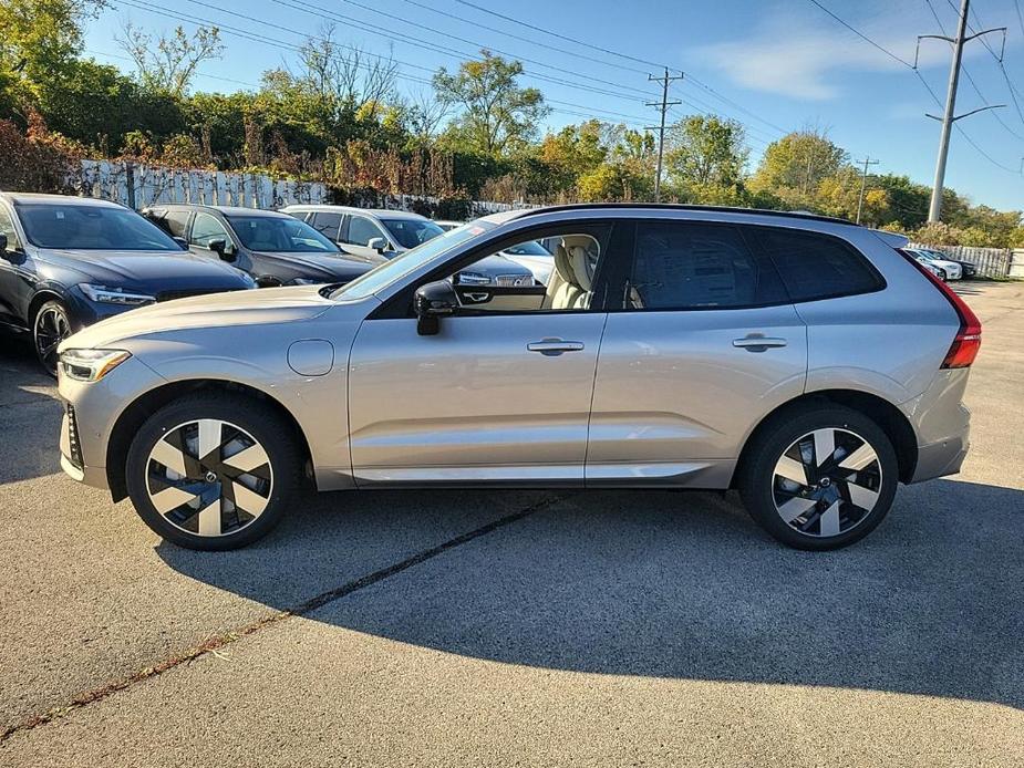 new 2025 Volvo XC60 Plug-In Hybrid car, priced at $66,235