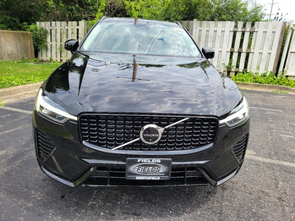 new 2025 Volvo XC60 car, priced at $60,635