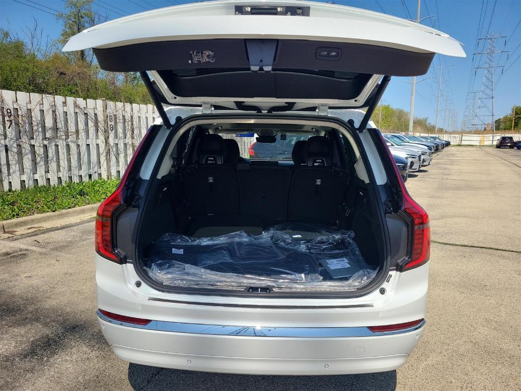new 2025 Volvo XC90 Plug-In Hybrid car, priced at $78,805