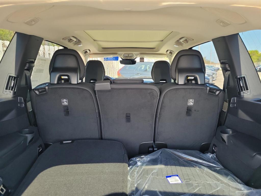 new 2025 Volvo XC90 Plug-In Hybrid car, priced at $78,805