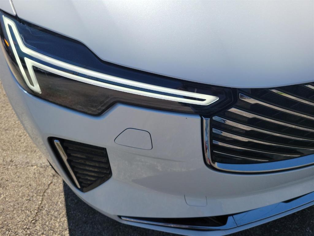 new 2025 Volvo XC90 Plug-In Hybrid car, priced at $78,805