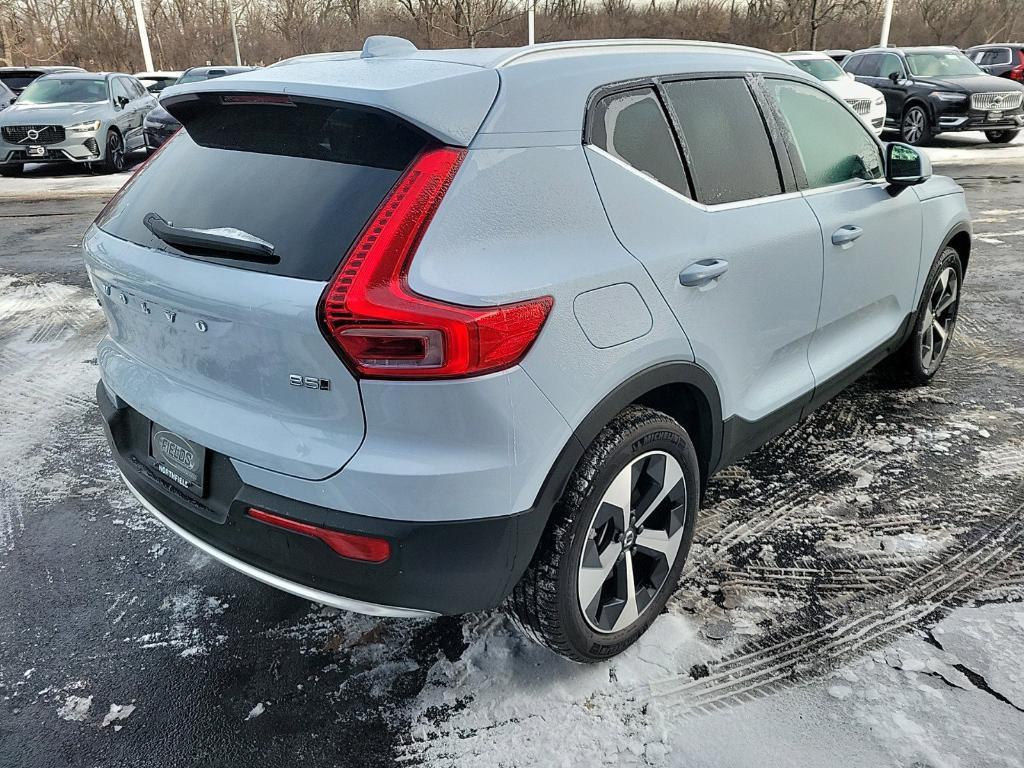 new 2025 Volvo XC40 car, priced at $45,800