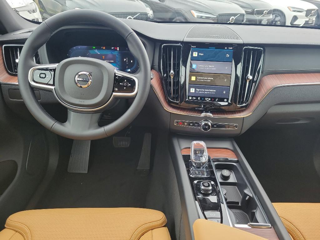 new 2025 Volvo XC60 car, priced at $61,010