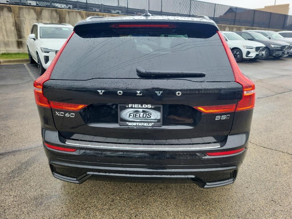 new 2025 Volvo XC60 car, priced at $61,010