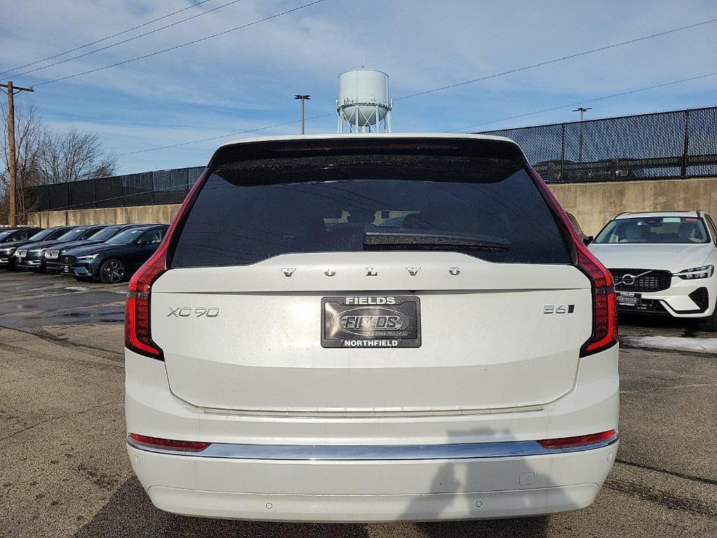 new 2025 Volvo XC90 car, priced at $69,115