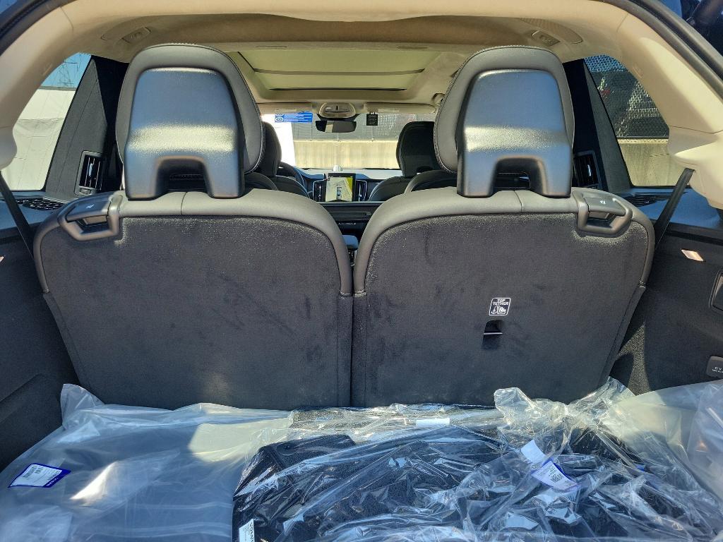 new 2025 Volvo XC90 Plug-In Hybrid car, priced at $92,095