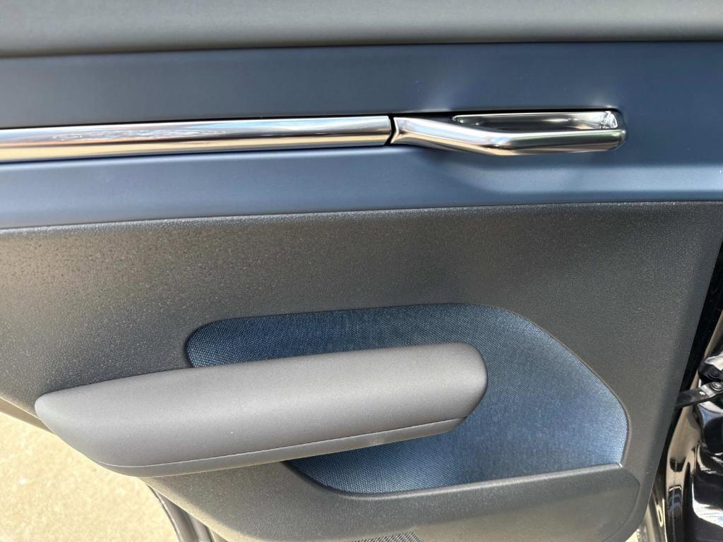 new 2025 Volvo EX30 car