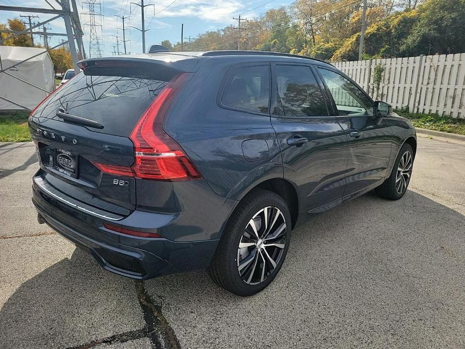 new 2025 Volvo XC60 car, priced at $55,335